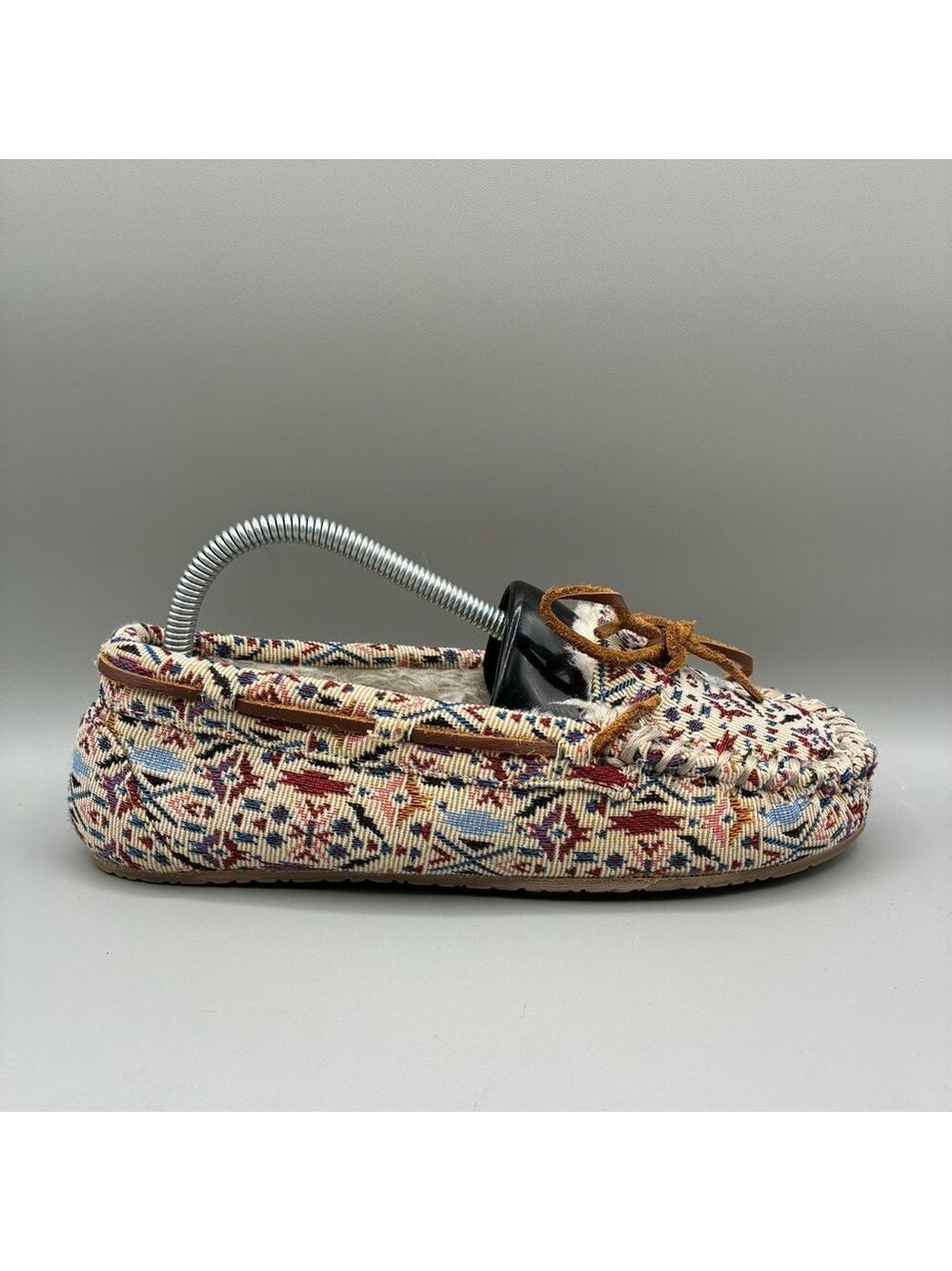 Minnetonka Cally Moccasin Women’s 5 Mosaic Print Faux Fur Shoes